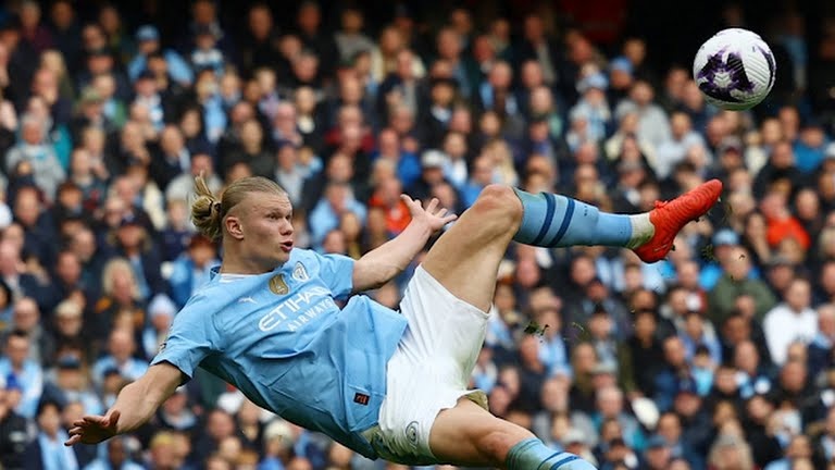 Phan ung cua Haaland khi bi che nhu cau thu hang Ba hinh anh