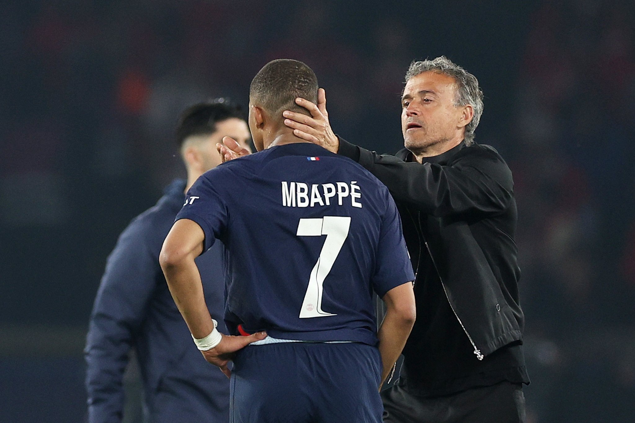 Noi buon cua Mbappe anh 7