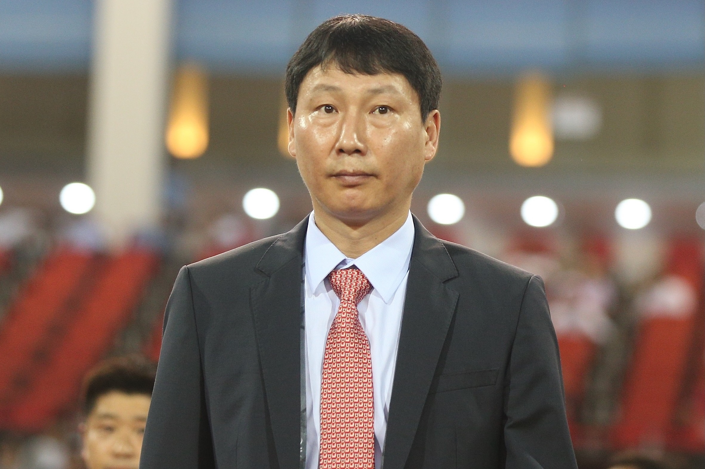 HLV Kim Sang-sik: 'Chon Van Lam thay Filip la quyet dinh kho' hinh anh