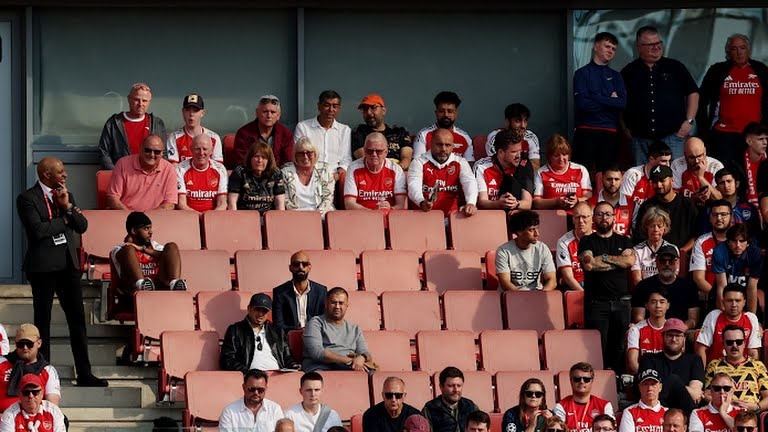 Arsenal do guc anh 8