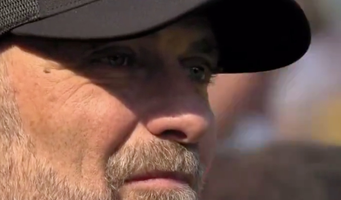 Klopp bat khoc hinh anh