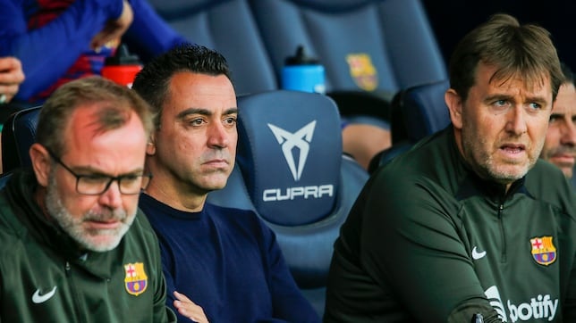 Barca khong muon mat tien khi sa thai Xavi hinh anh