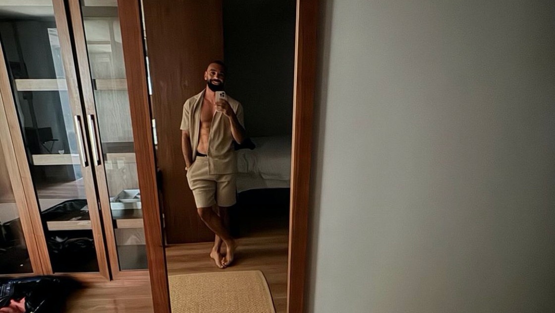 Dien mao khac la cua Salah hinh anh