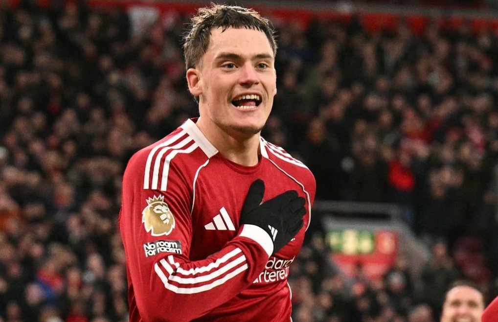 Liverpool 2-1 Wolves: Wirtz ghi ban dau tien hinh anh