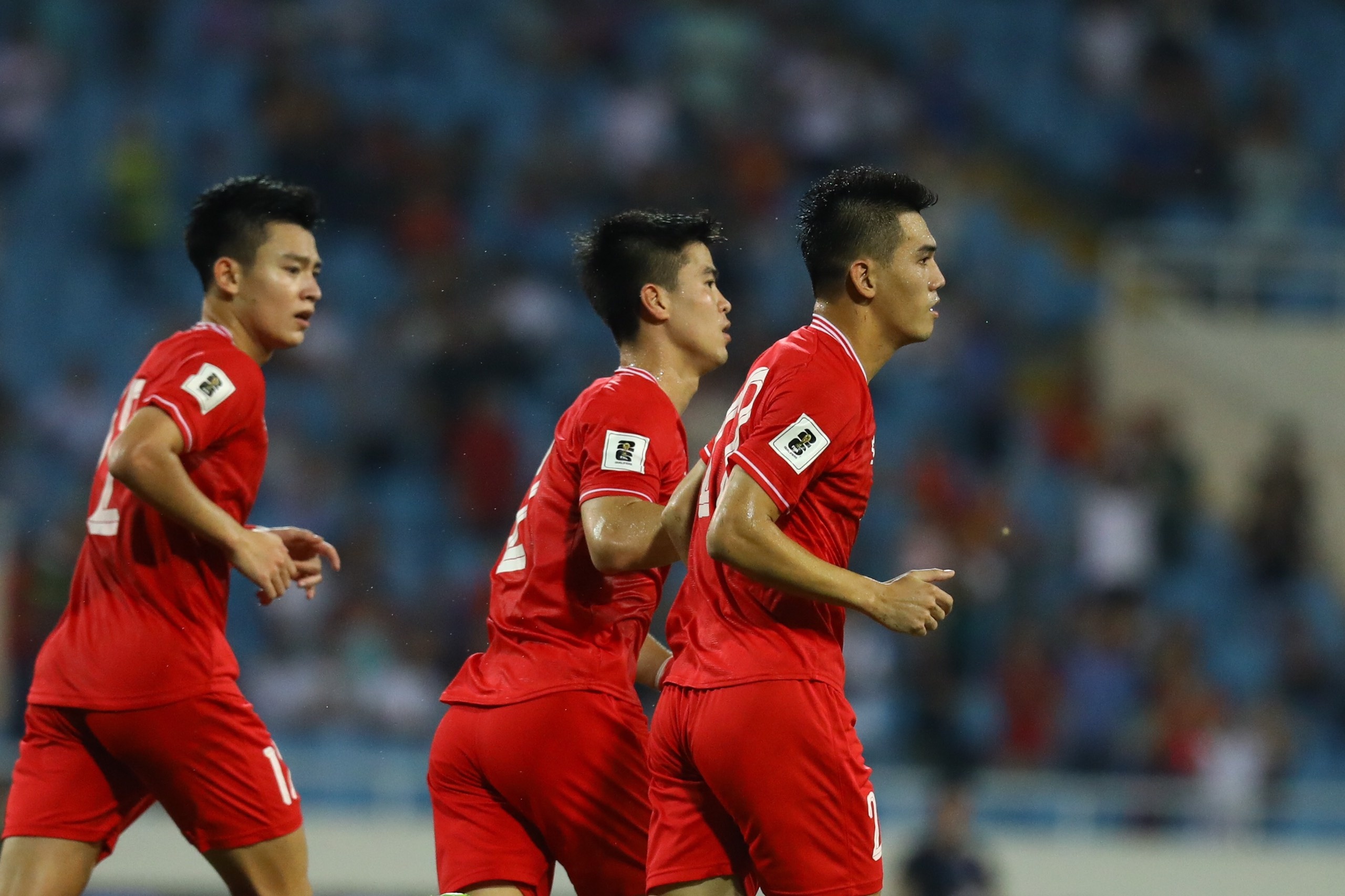 CDV Dong Nam A chia re khi Viet Nam thang Philippines hinh anh