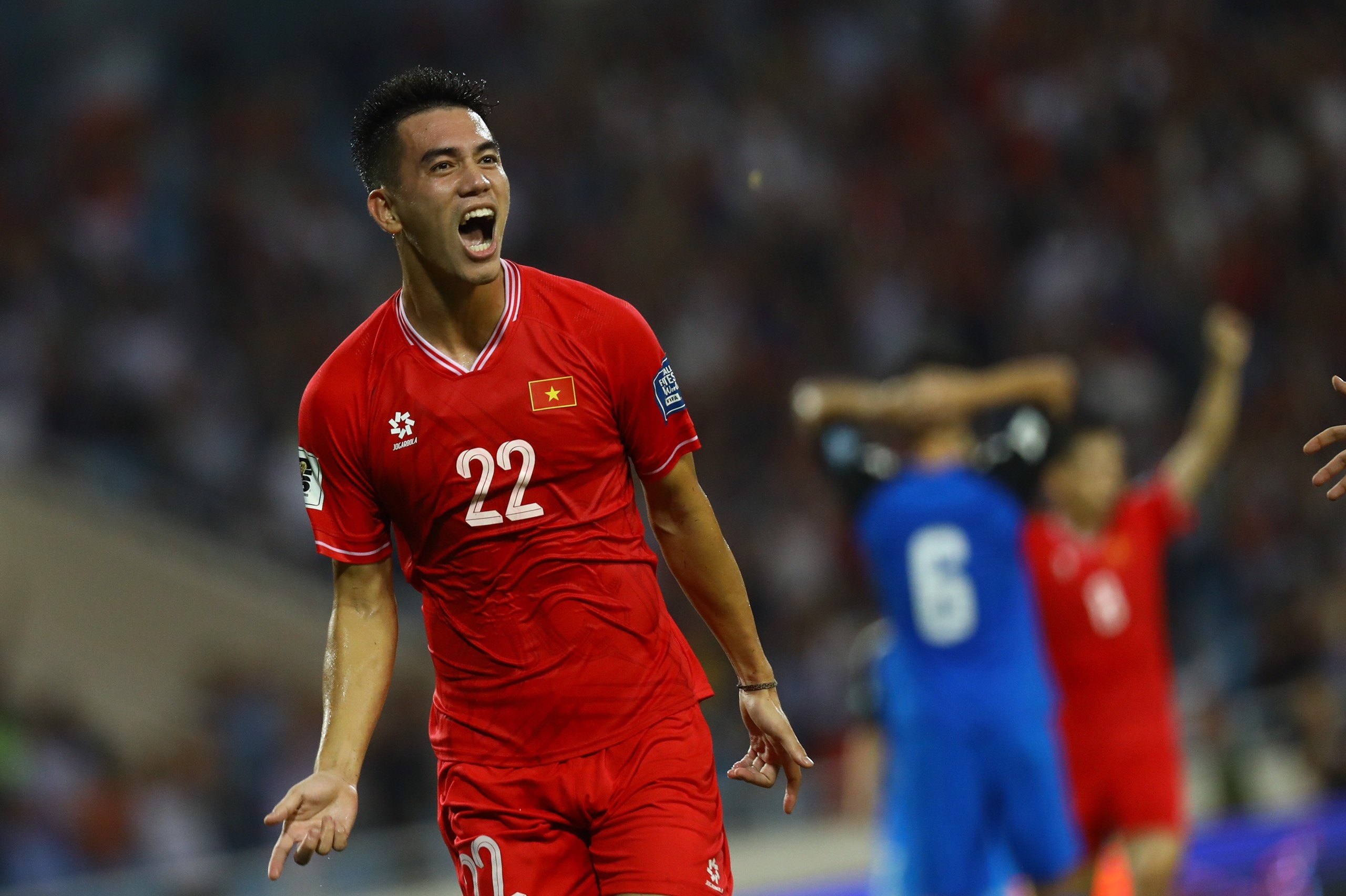 Van Toan kien tao cho Tien Linh ghi ban hinh anh