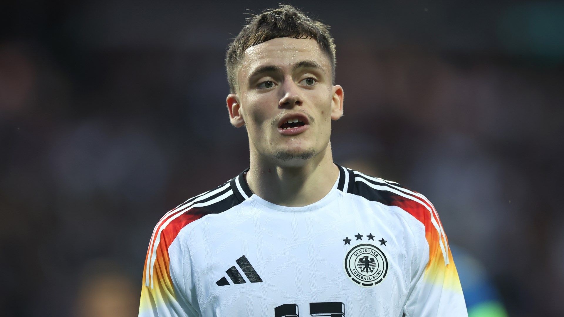 Dan sao lan dau EURO anh 1