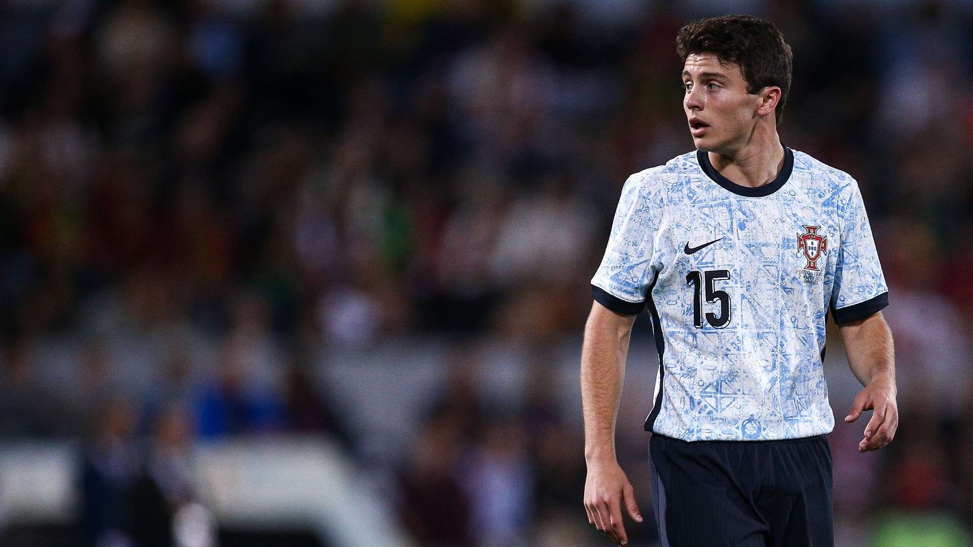 Dan sao lan dau EURO anh 9