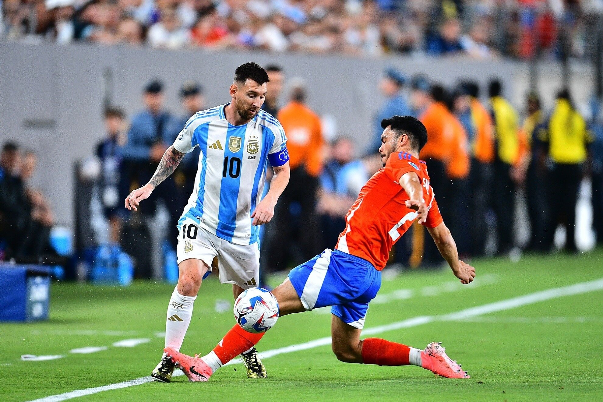 Messi hai lan duoc bau hay nhat tran tai Copa America hinh anh