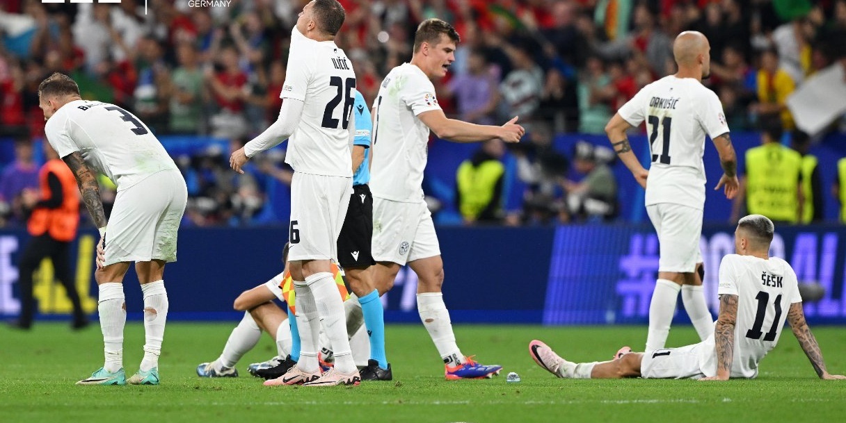 Cau thu Slovenia do guc anh 2