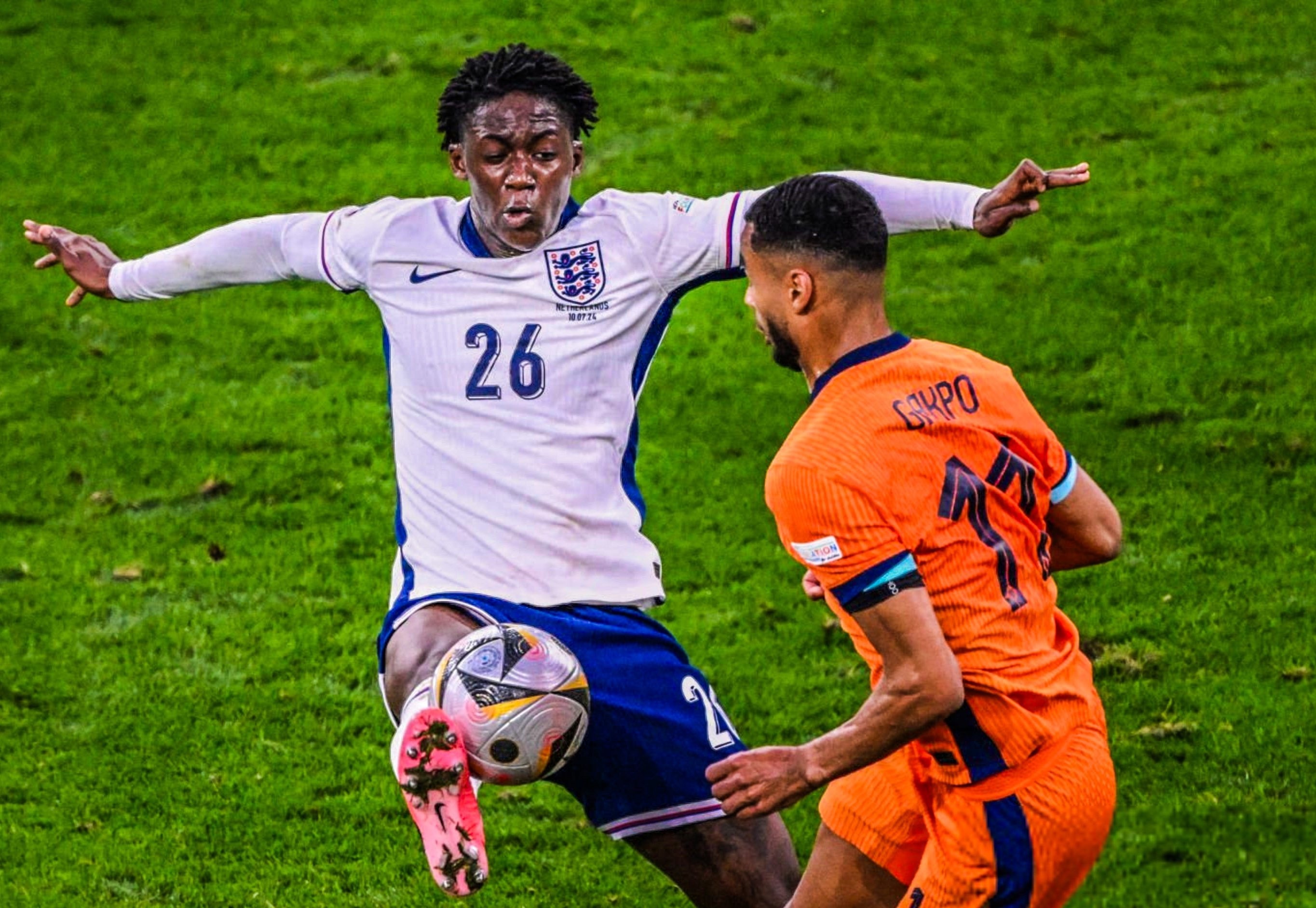 Mainoo gay sot hinh anh