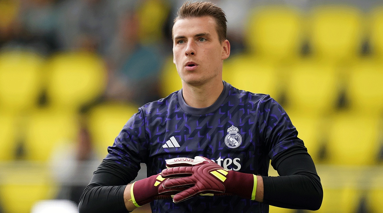 Real Madrid ra gia ban Lunin hinh anh