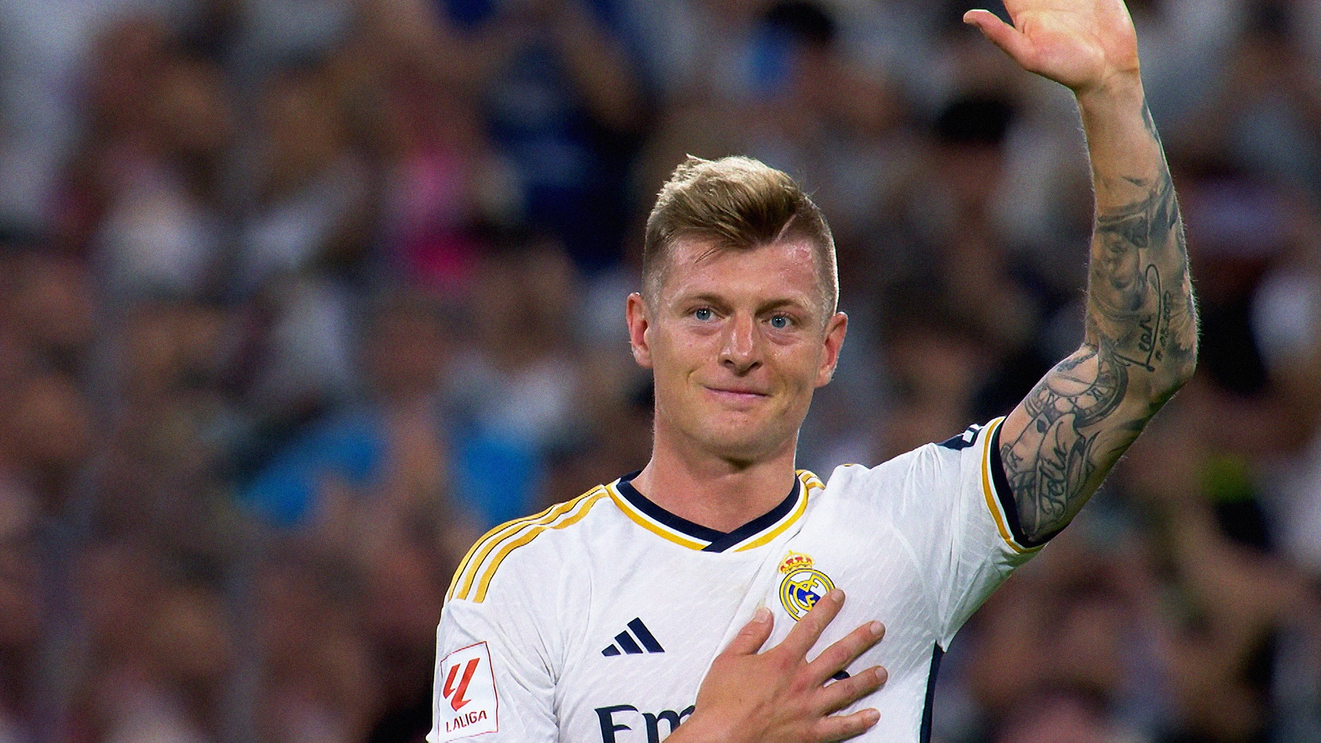 Kroos gio ra sao hinh anh