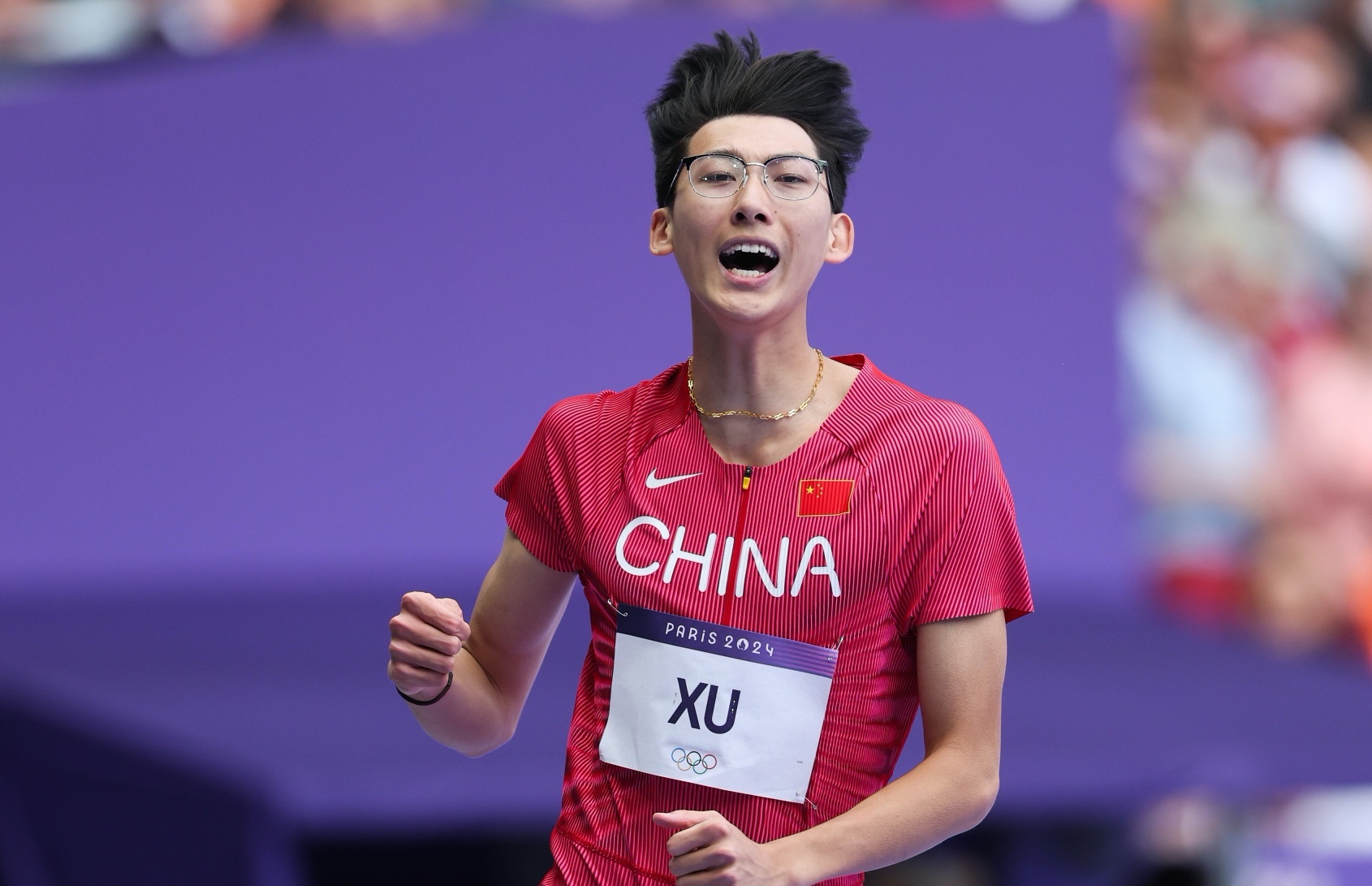 VDV dien kinh deo kinh tao hien tuong o Olympic 2024 hinh anh