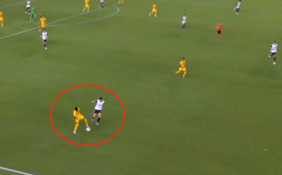 Pha xu ly gay sot cua Lamine Yamal hinh anh