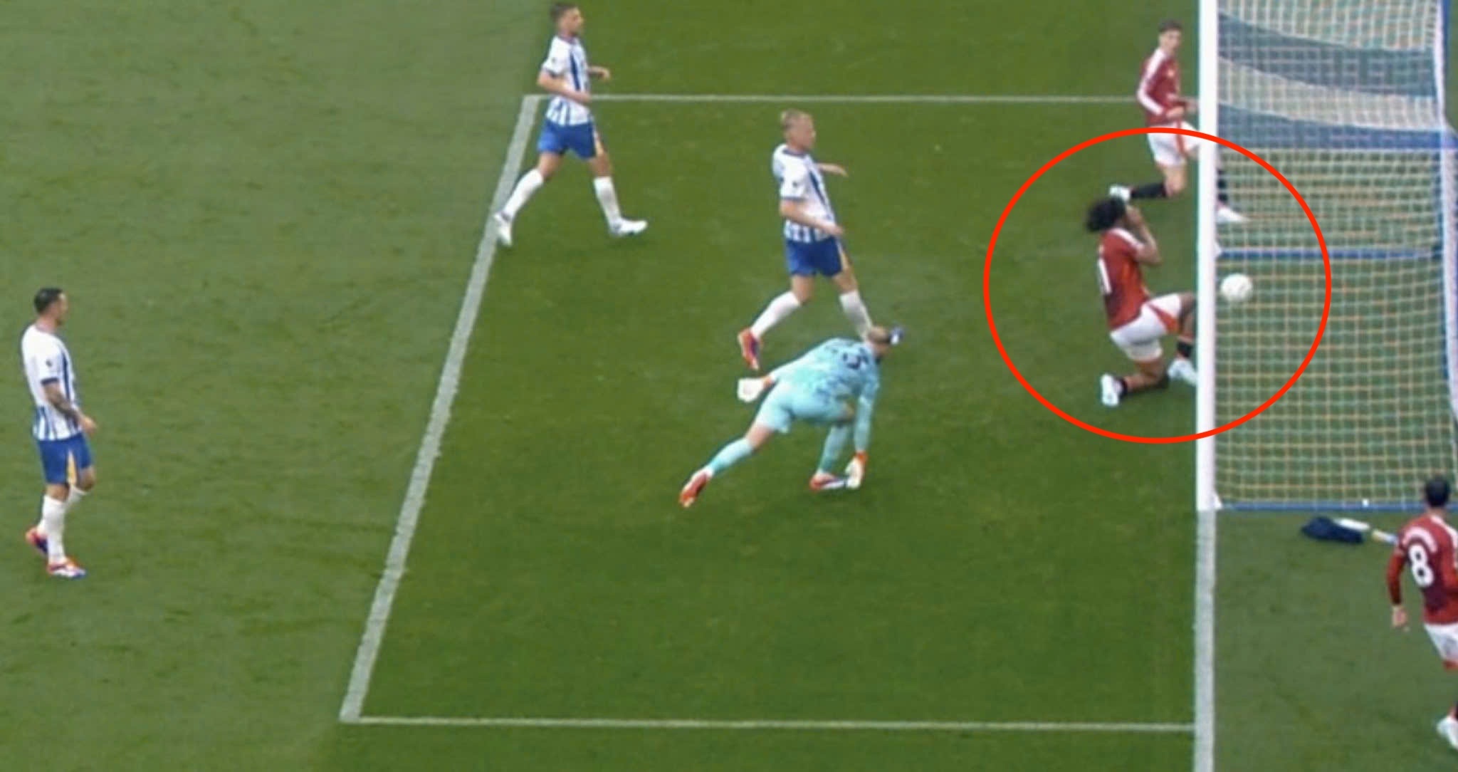 MU 2 lan bi tu choi ban thang truoc Brighton hinh anh