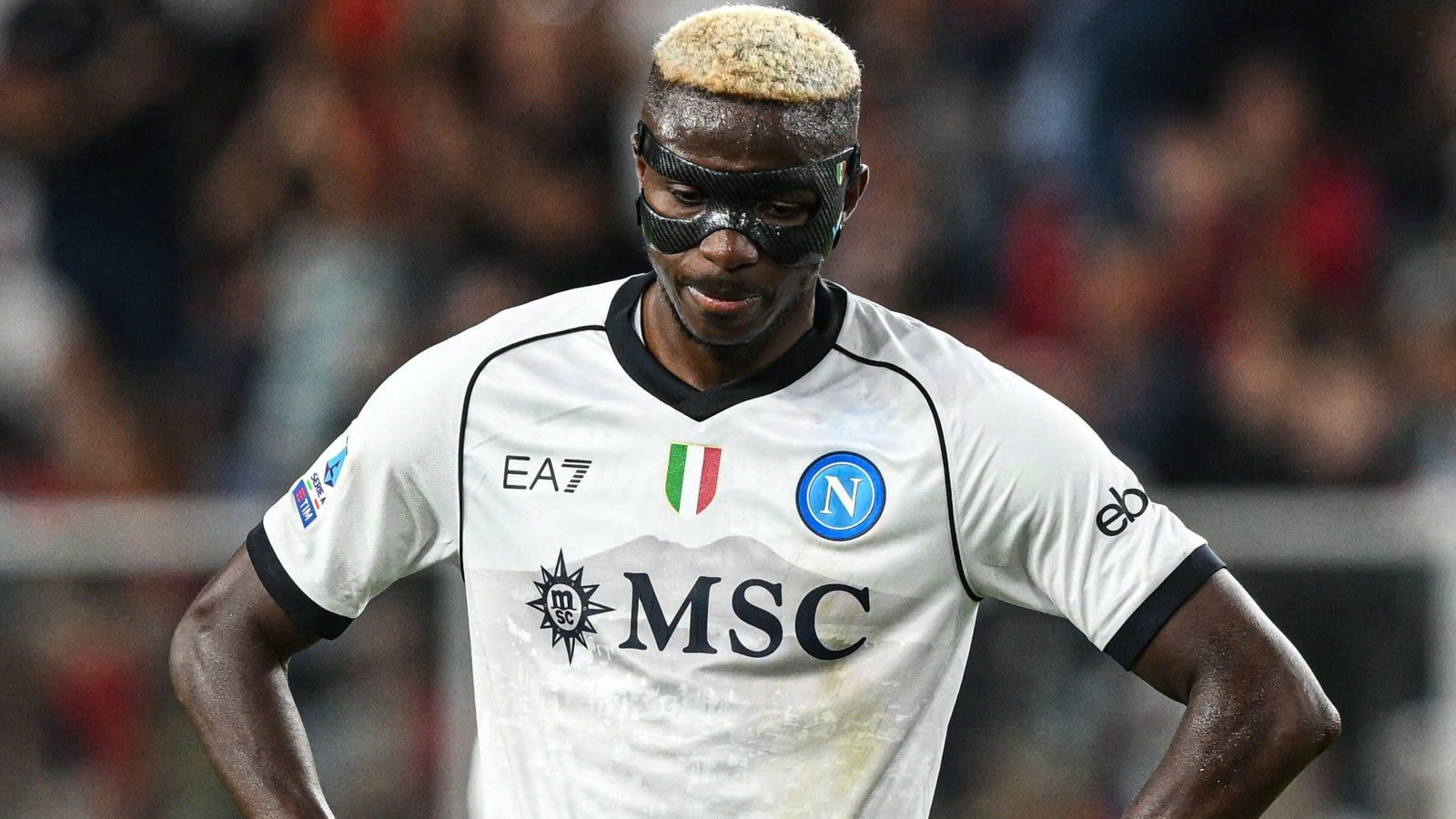 Osimhen duoc giai oan hinh anh