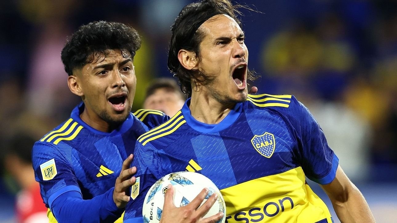 Cavani khien CDV MU chanh long hinh anh