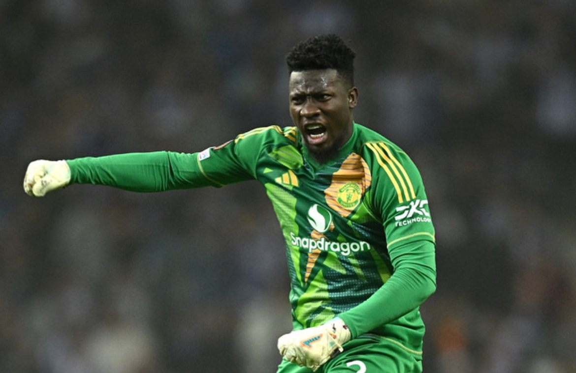 Manchester United mac ket trong vung xoay cua nghich ly hinh anh