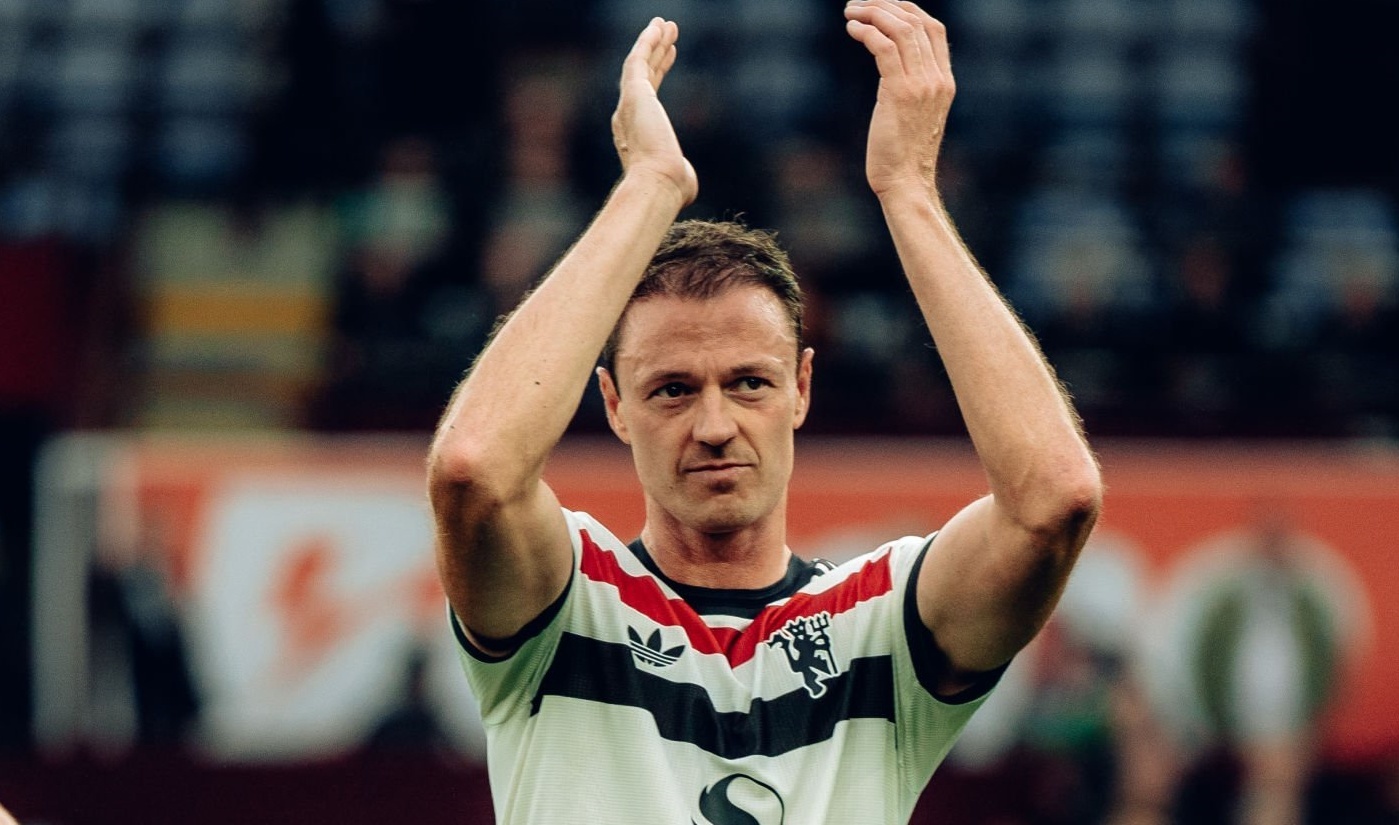 Evans hay nhat tran la cai tat danh cho MU hinh anh