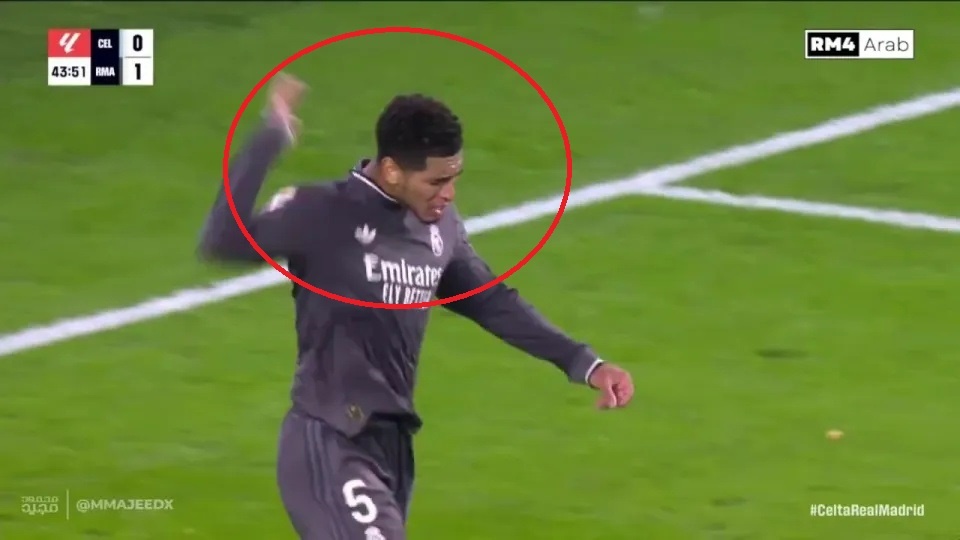 Bellingham tuc gian voi Vinicius hinh anh