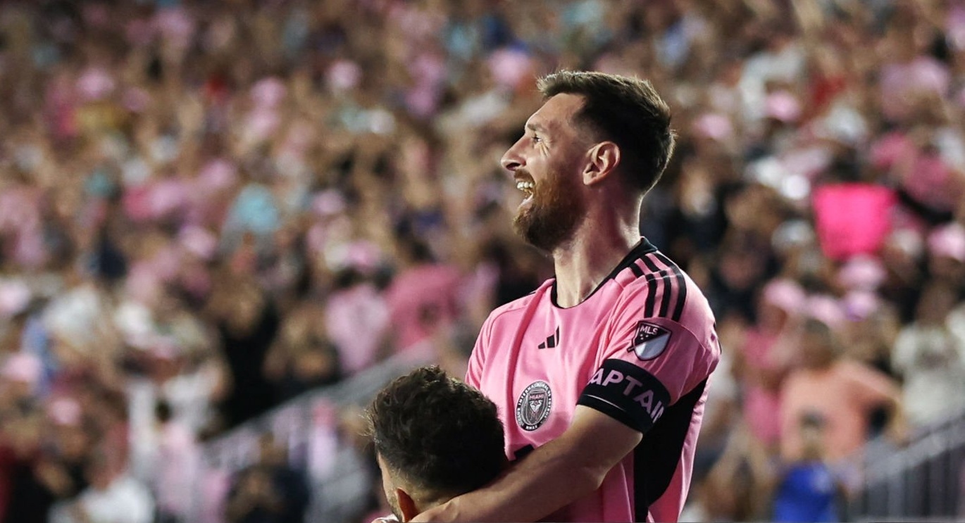 Messi thang hoa hinh anh