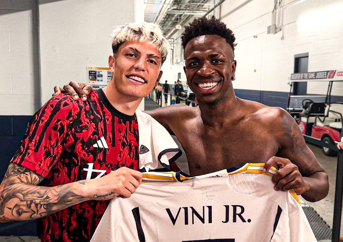 Ngoi sao MU nguong mo Vinicius hinh anh