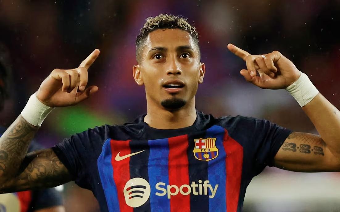 Raphinha buc xuc voi Xavi hinh anh