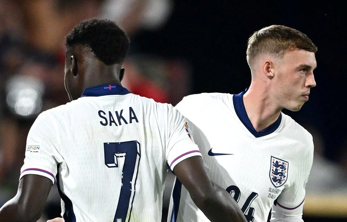 8 cau thu rut khoi tuyen Anh hinh anh