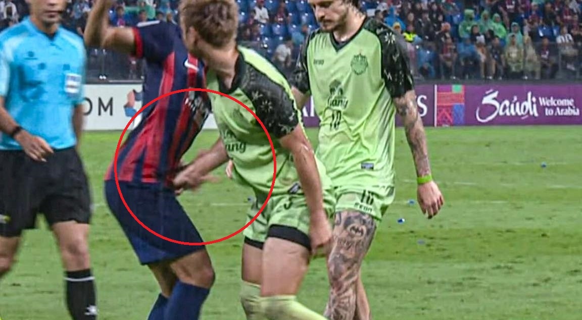 Bunmathan bi duoi vi hanh vi kho chap nhan o cup chau A hinh anh