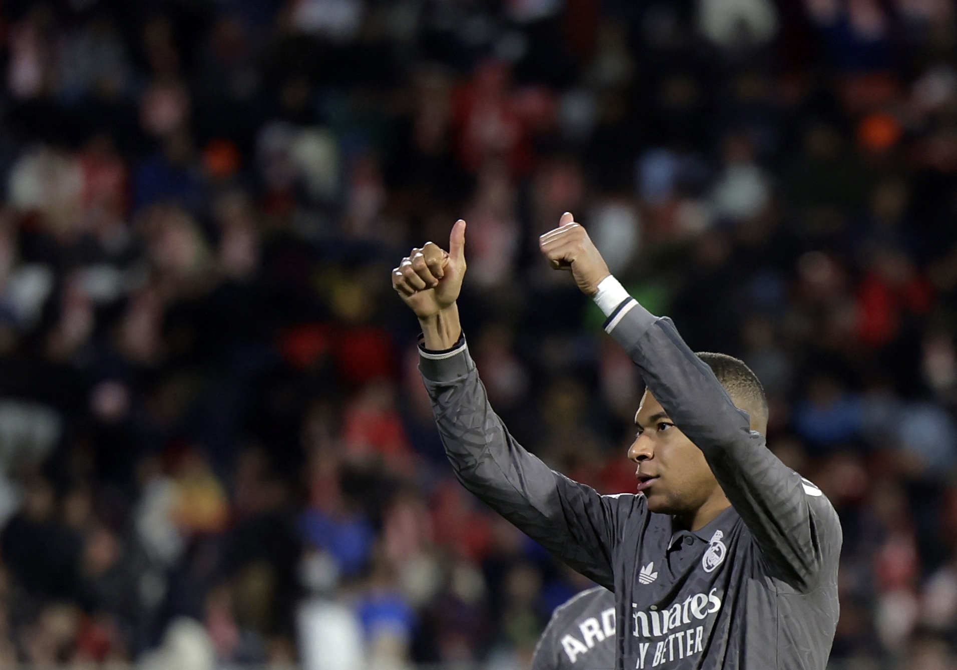 Tinh the dao nguoc voi Real Madrid hinh anh