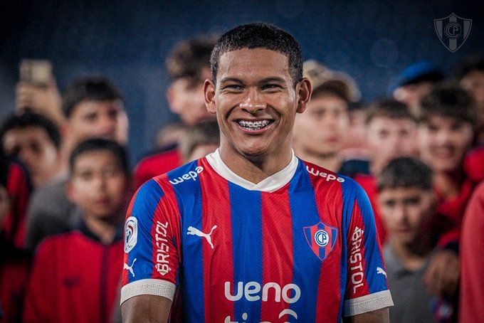 MU sap co tan binh dau tien duoi thoi Amorim hinh anh