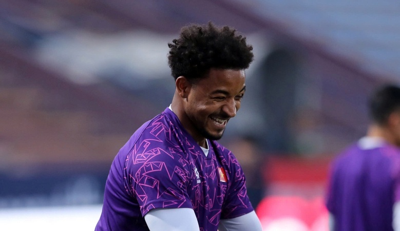 Gia ve xem tran Xuan Son ra mat tuyen Viet Nam hinh anh