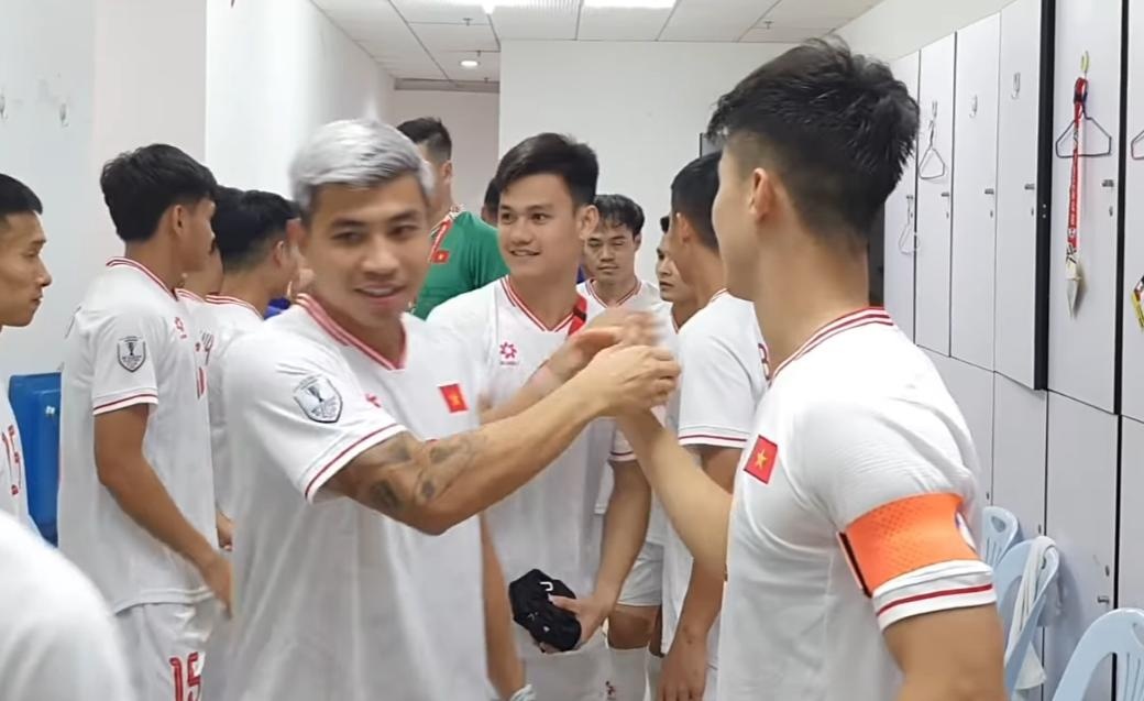 'Mon qua' tinh than cho tuyen Viet Nam truoc ban ket luot di hinh anh