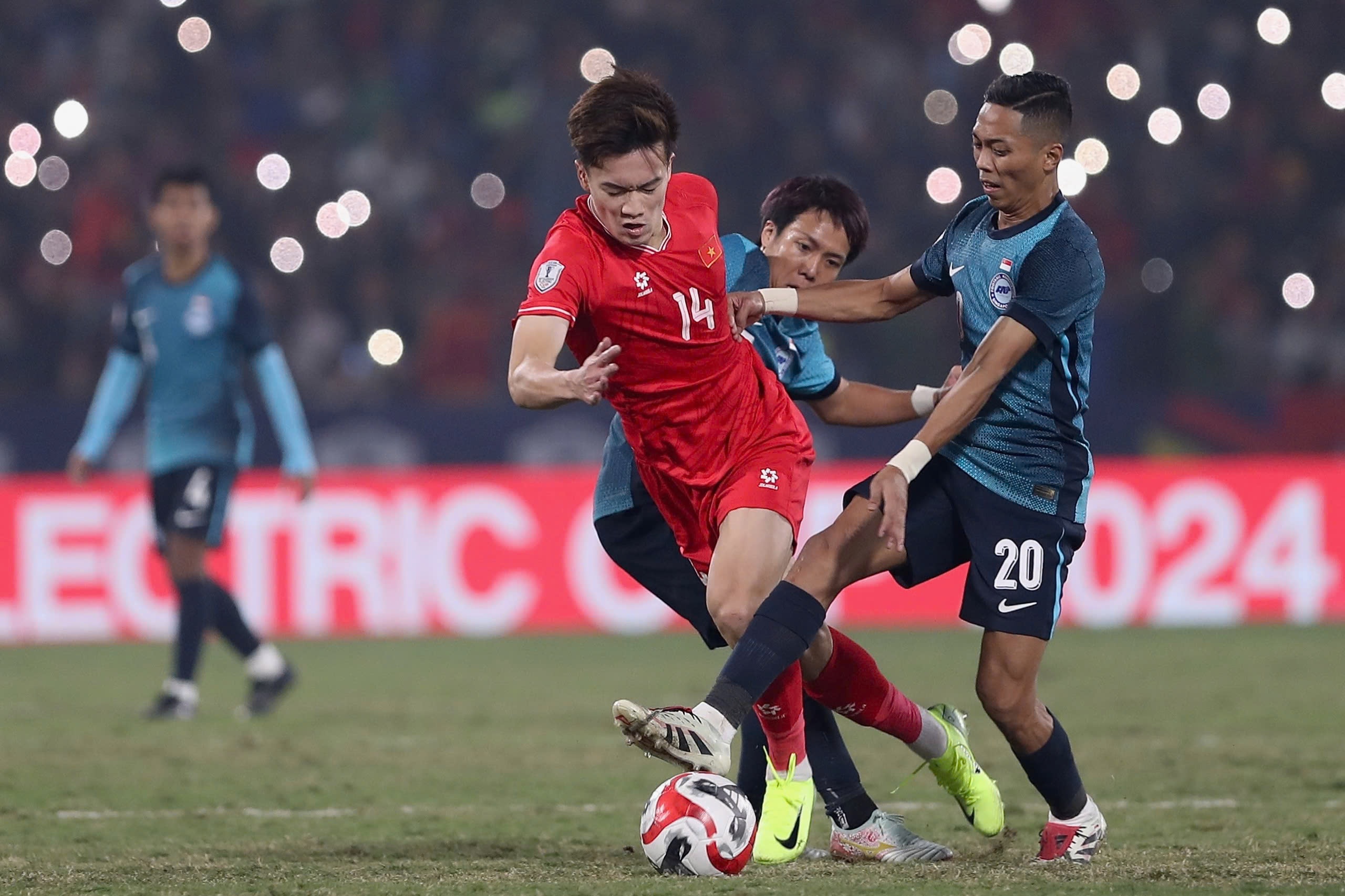 Xuan Son han che anh 1