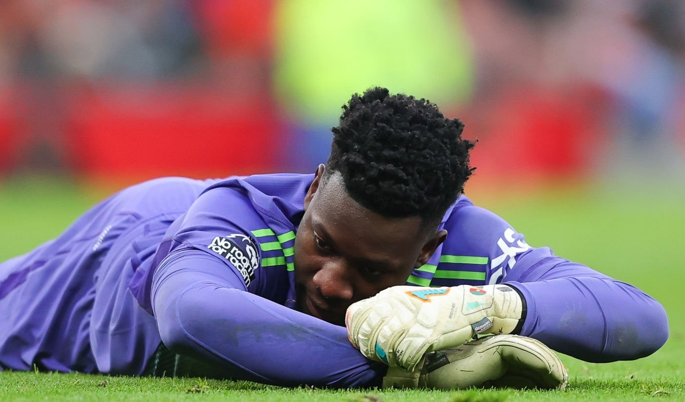 Phan ung cua Onana sau sai lam dang trach hinh anh