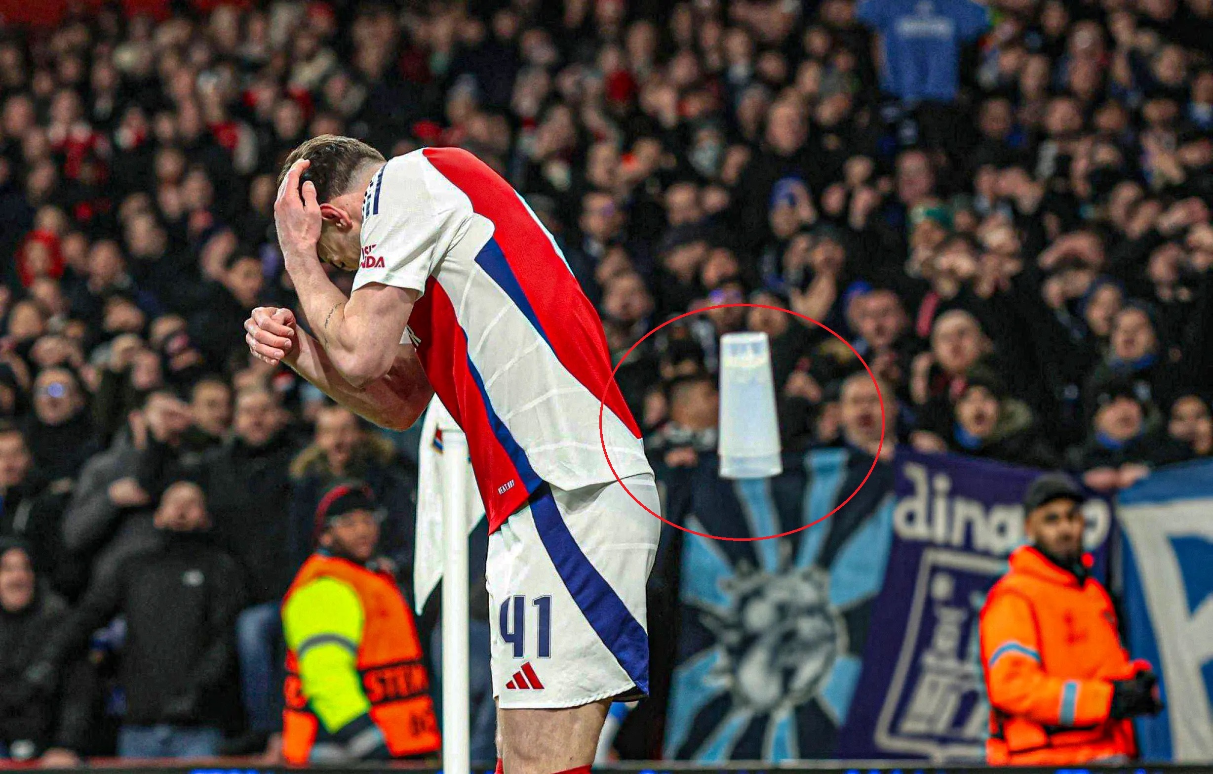 Canh tuong xau xi o Champions League hinh anh