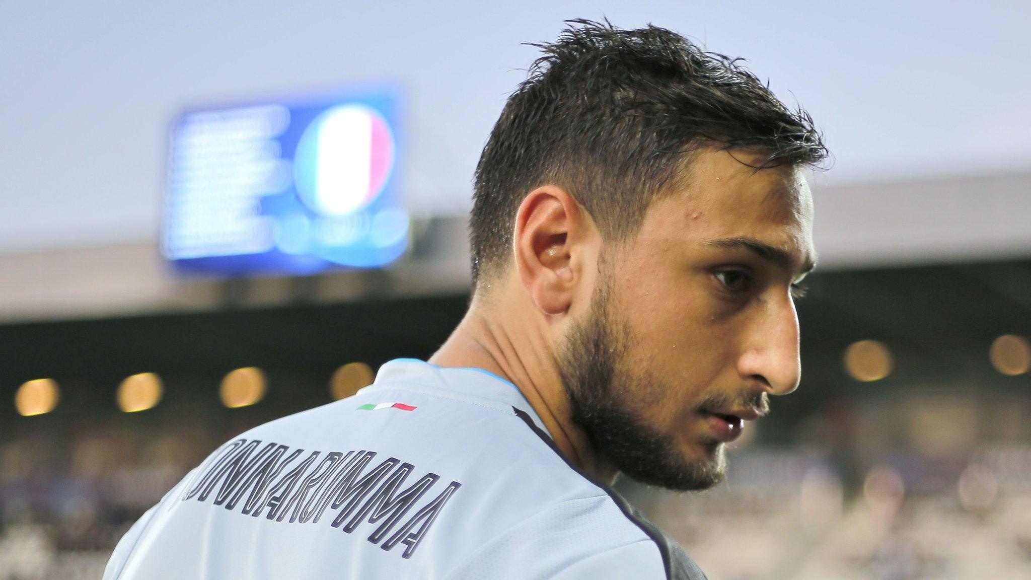 Donnarumma nguy co bat bai khoi PSG hinh anh