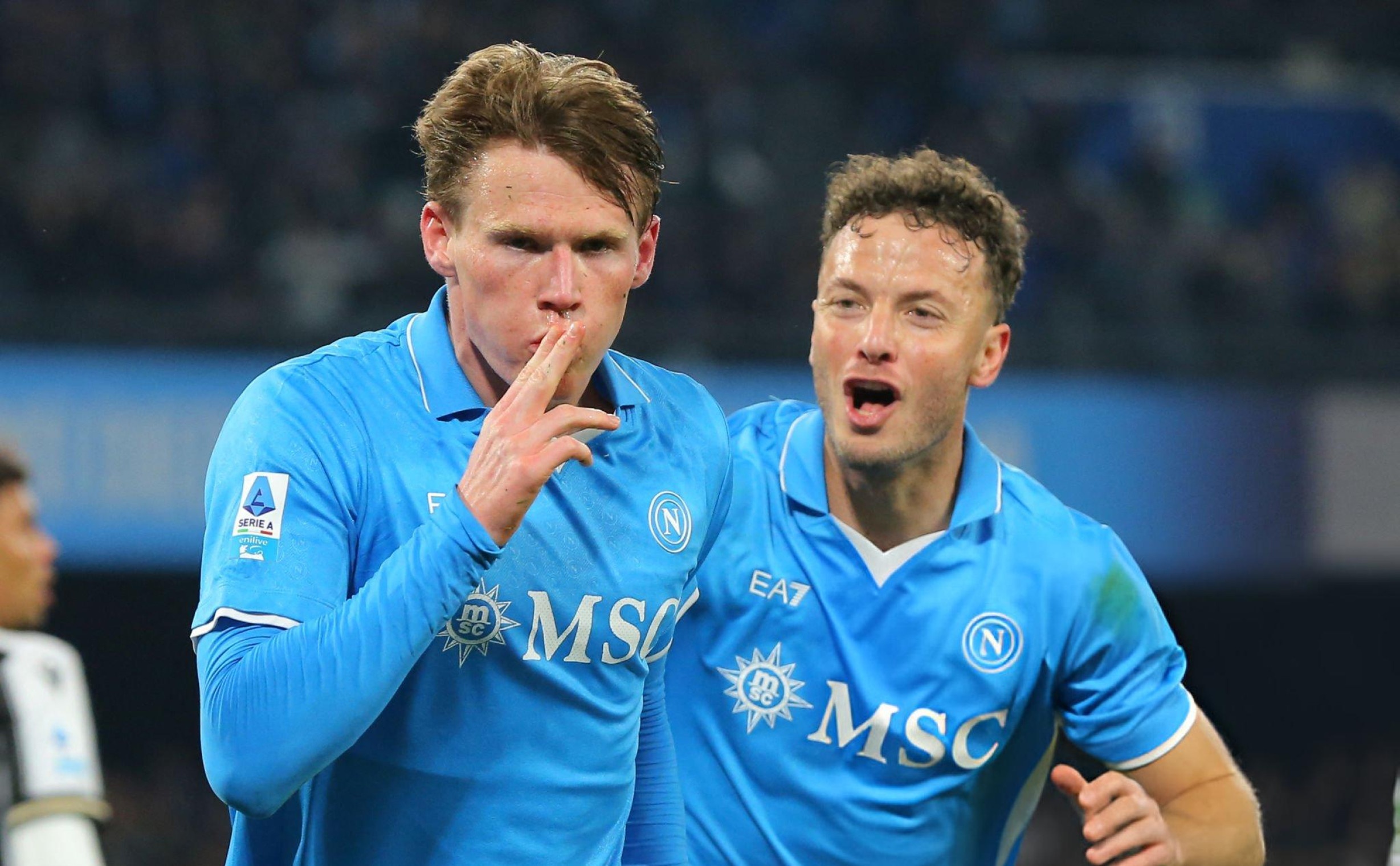 McTominay lam dieu chua tung co tai Italy mua nay hinh anh