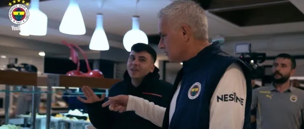 Cu chi dep cua Mourinho hinh anh