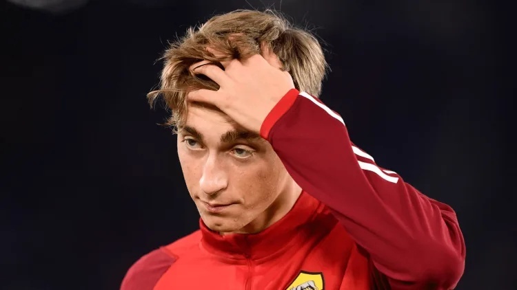 MU san don trung ve gia 55 trieu bang hinh anh