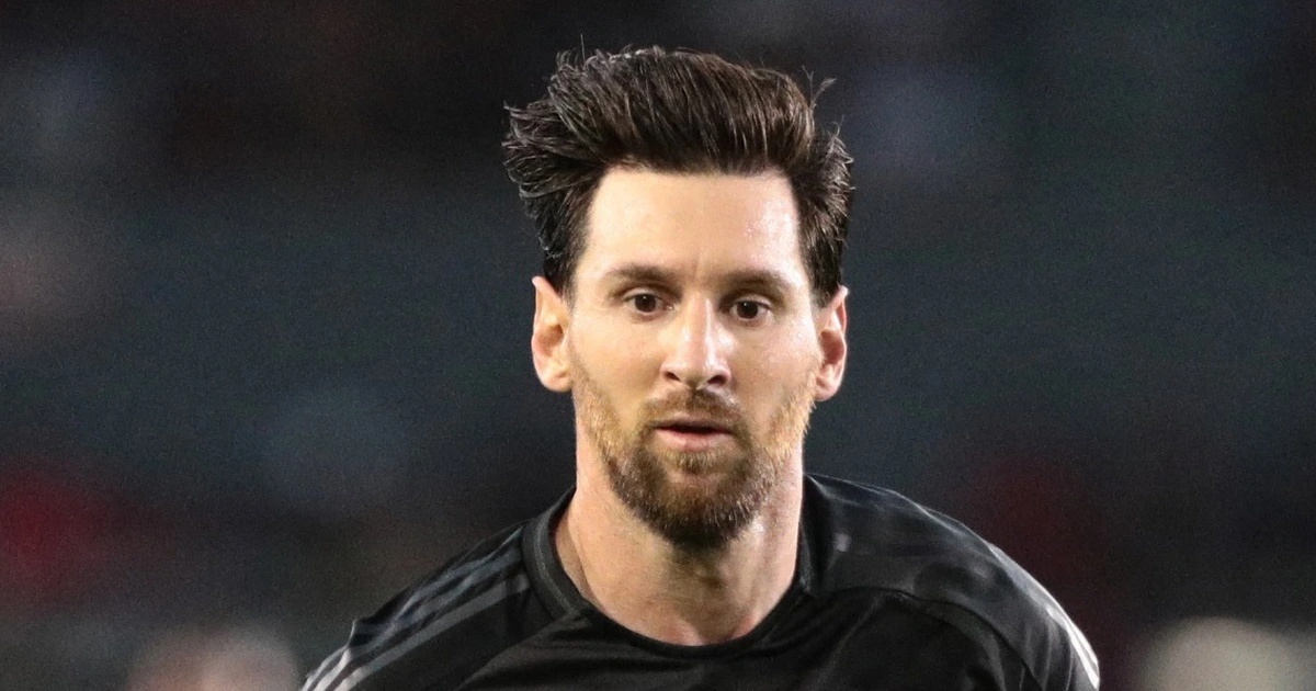 Tin don Messi vang mat bi dap tat hinh anh