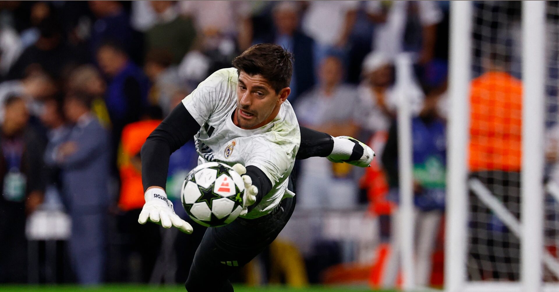 Courtois muon toi MU anh 1