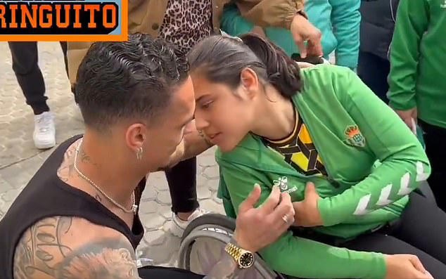 Cu chi dep cua Antony hinh anh