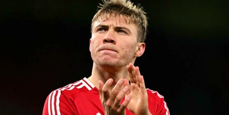 CDV MU ho reo khi Hojlund bi thay hinh anh