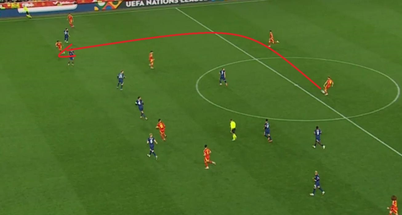 Pha kien tao cho Yamal gay ngo ngang hinh anh