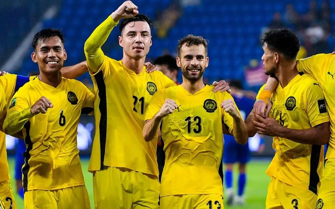 Lien doan Bong da Malaysia: 'Viet Nam khieu nai dau tien' hinh anh