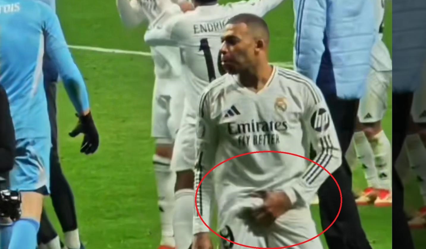 Mbappe an mung phan cam hinh anh