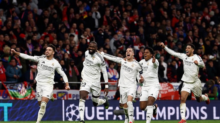 Real bi phat hinh anh