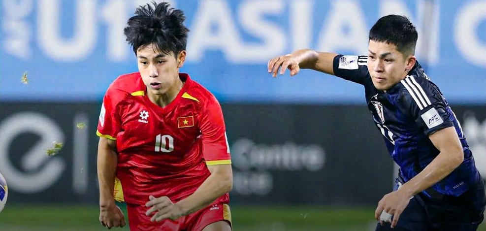 Hai cau thu U17 Viet Nam bi kiem tra doping hinh anh